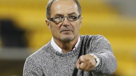 إتحاد الجزائر يريد خطف بن غيت منصور وبن عياد من الباك