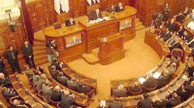 اختتام الدورة الربيعية للبرلمان السبت