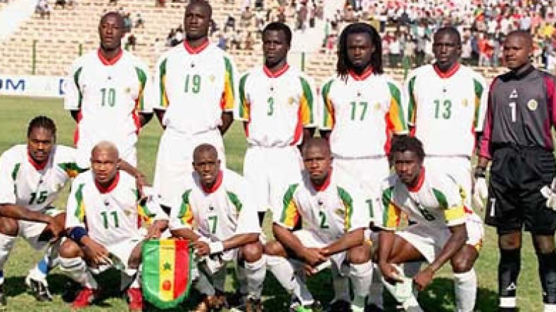 السينغال تجمع قواتها قبل مواجهة الجزائر