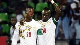 “أسود التيرانغا” يفترسون “المحاربين”.. يتأهلون ويتوعدون