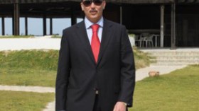 الإدارة‭ ‬تتخلص‭ ‬من‭ ‬إفريقيا‭ ‬وبن‭ ‬داود‭ ‬وسليماني‭ ‬في‭ ‬صدارة‮ ‬الاهتمامات‮  ‬