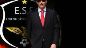 سرار يجتمع بلاعبيه لمناقشة تحديات المستقبل