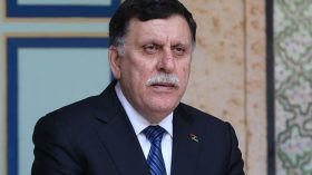 Faiz Al Sarraj entame une visite en Algérie