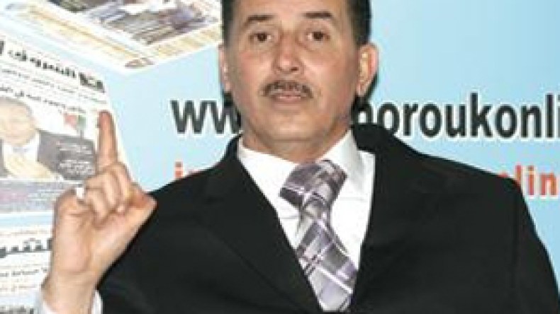 “لا أحد سيمنعني من الجلوس بجانب بوتفليقة إذا تأهل الوفاق إلى النهائي”