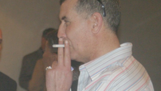 بلعياط‭ ‬وجديات‭ ‬وأومبان‭ ‬للتخفيف‭ ‬من‭ ‬وطأة‭ ‬المال‭  ‬