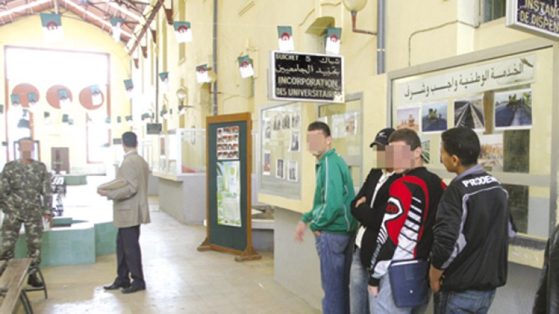 سلال يؤكد تسوية ملفات جميع العسكريين المشطوبين لعجز طبي