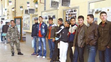 Military doctors to examine degree holders for military service