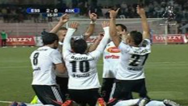 L’Entente de Sétif dispose de l’USM El-Harrach (3-2) et rejoint le CR Belouizdad en finale