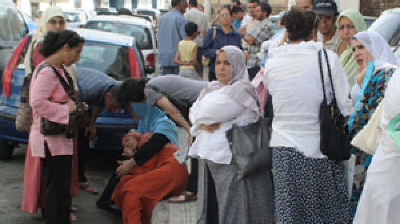 قوات الأمن تطارد الأساتذة المتعاقدين بالهراوات لمنعهم من الاعتصام