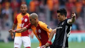 فيغولي مرشح لخلافة زاها في كريستال بالاس الإنجليزي