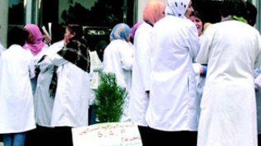 Santé : les médecins résidents discutent les propositions de leur tutelle