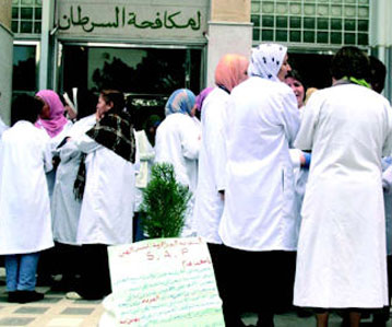 Santé : les médecins résidents discutent les propositions de leur tutelle