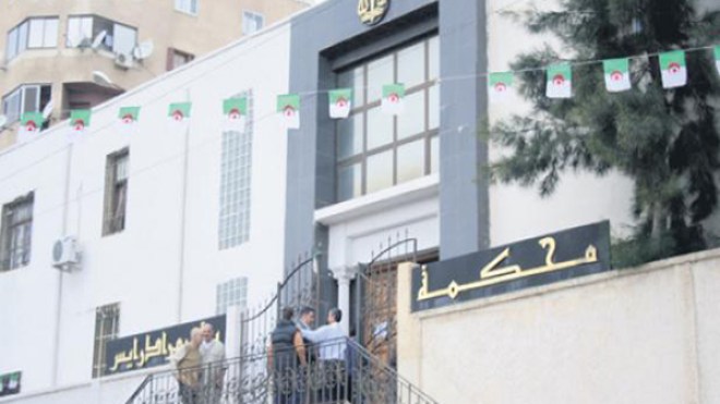 سمسار نصب على مستورد وسلبه 11 مليار سنتيم