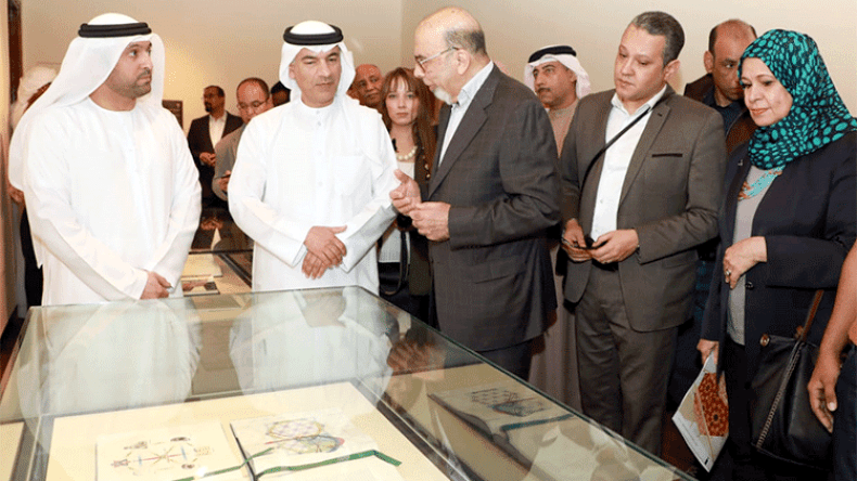 أحمد مصطفى يبحث عن خارطة الكنز المخفي في الشارقة