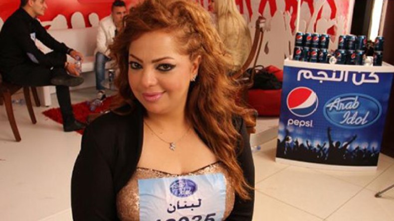 مُتسابقة سورية تستغل شبهها بفلة عبابسة للوصول إلى “أراب أيدول3”!