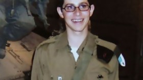 أولمرت يرفض التهدئة دون الإفراج عن شاليط