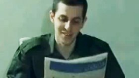 19 أسيرة مقابل دقيقة من شريط فيديو حول شاليط