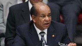 عبد الرحمان شلقم للشروق:النظام انهار وسيسقط بعد يوم أو يومين والقذافي يستعد للهروب