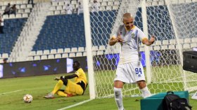 هني يتألّق تسجيلا وتمريرا