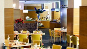 حفلات »السيزيام« تقتحم قاعات الأفراح