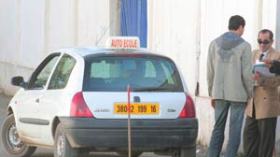 مدارس السياقة تلغي عشرات ملفات المترشحين ومواعيد مسبقة للتعليم