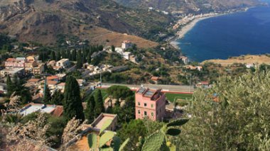 Sicile : Soirées artistiques au profit des Algériens et des Maghrébins établis à Vittoria