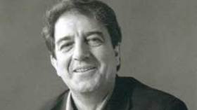 أڤومي يشرف على ورشة وعرضه الشرفي ديسمبر المقبل