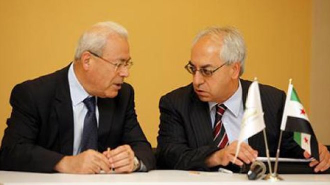 لا‭ ‬حوار‭ ‬مع‭ ‬النظام‭ ‬وإن‭ ‬تفاوضنا‭ ‬معه‭ ‬فسيكون‭ ‬حول‭ ‬رحيله