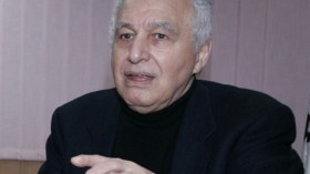 سيد أحمد غزالي: التدخل الأجنبي يعني الفوضى