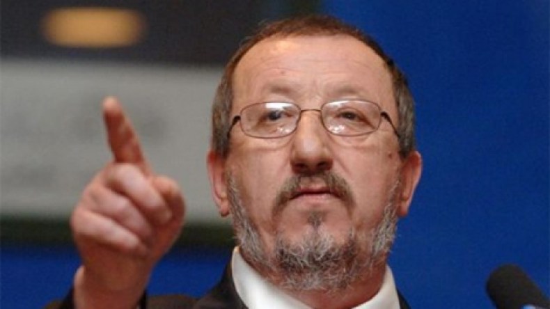 قيادي بنقابة سيدي السعيد يتقاضى 13 راتبا في شهر واحد