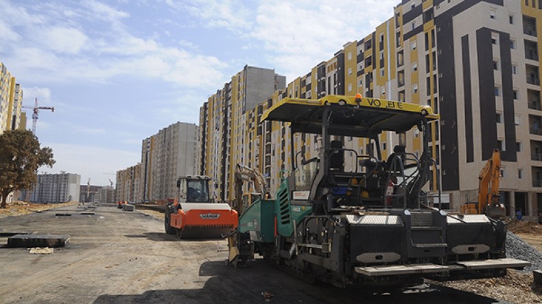 طمار: لا توزيع لمشاريع “عدل” إلا بإستكمال أشغال الربط والتهيئة