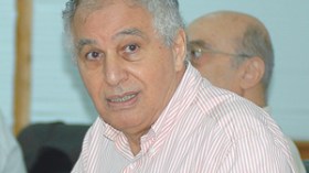 هكذا حاول ميتران التكفير عن ماضيه الاستعماري الأسود في الجزائر ؟