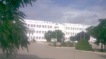 “طلعو المستوى” ثم حاربوا النّقاب!