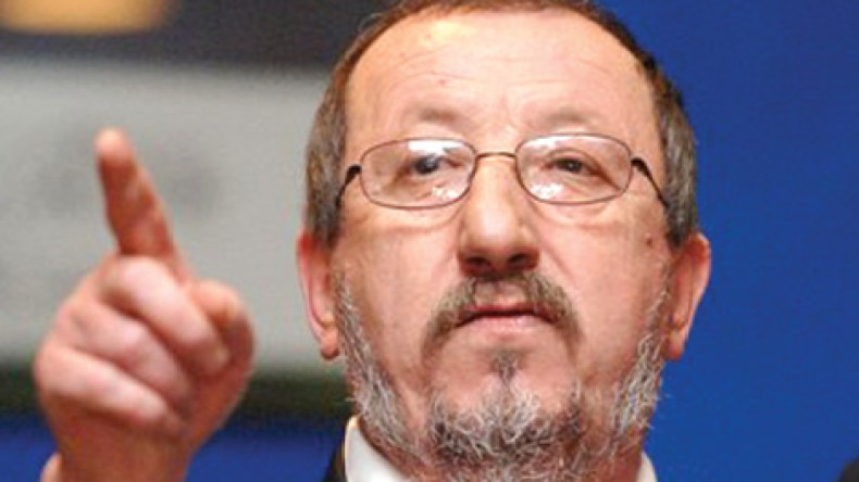 رفع الأجر القاعدي إلى 28 ألف دينار في الثلاثية المقبلة