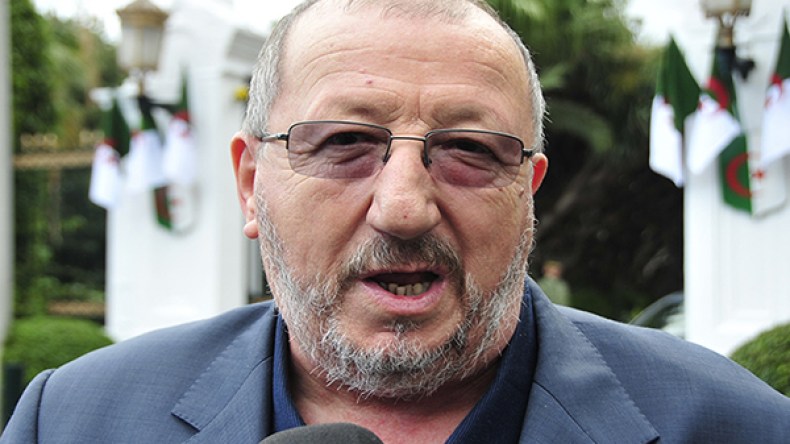 سيدي السعيد يدعو إلى دعم التكوين لبلوغ الإحترافية النقابية