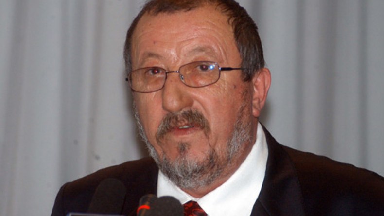 سيدي السعيد لـ”الشروق”: لا تعليق.. المؤتمر سينعقد بالأوراسي