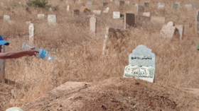 أجانب ومسيحيون يُدفنون إلى جانب المسلمين بمقبرة مغنية