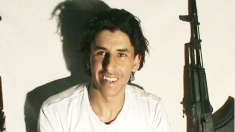 كان راقصا شهيرا ومتفوقا في دراسته فقتل في بضع ثوان 38 سائحا