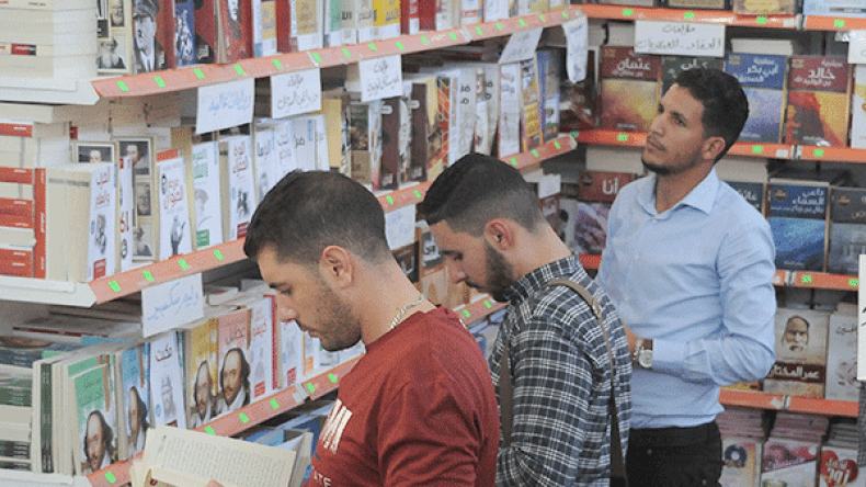 المذكرات.. معارك الوقت الإضافي بين السياسة والتاريخ