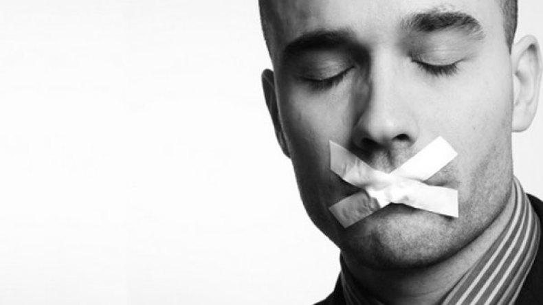 تكلموا.. لا تتكلموا!