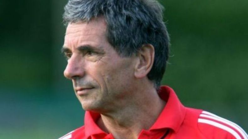 حديث عن استعانة خليلوزيتش بالطبيب السابق لمنتخب فرنسا