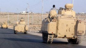 مقتل 13 شرطيا في هجوم على حاجز أمني بسيناء