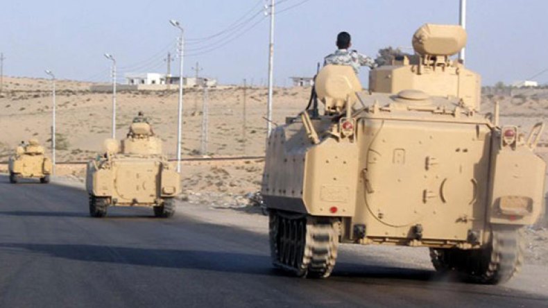 مقتل 13 شرطيا في هجوم على حاجز أمني بسيناء