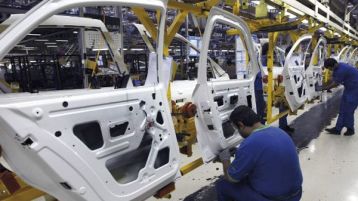 إعادة الاعتبار للعمل.. هي المستقبل