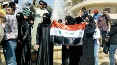 Syrie : l'armée intervient près de la frontière turque