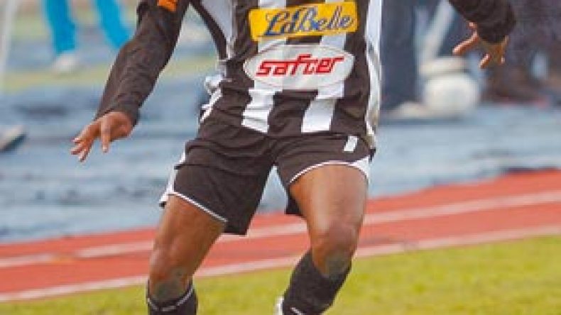 سريدي لاعب سطيف ينضم للزمالك مقابل 420 ألف دولار لثلاثة مواسم