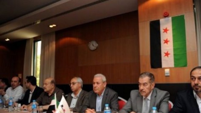 سوريا: الائتلاف المعارض يعقد اجتماعه المقبل في القاهرة