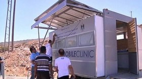 فلسطين: عيادة متنقلة تعمل بالطاقة الشمسية