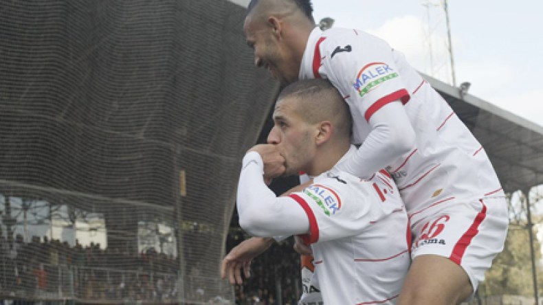 الشباب يسعى لاستعادة “تاريخه” العربي بتحدي خبرة الدراويش