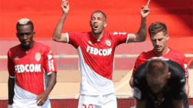 “فرانس فوتبول” تشيد بسليماني وتؤكد “تهديده” لفالكاو